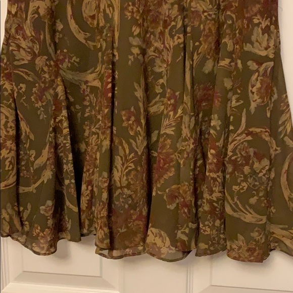 Skirt - Picture 2 of 2